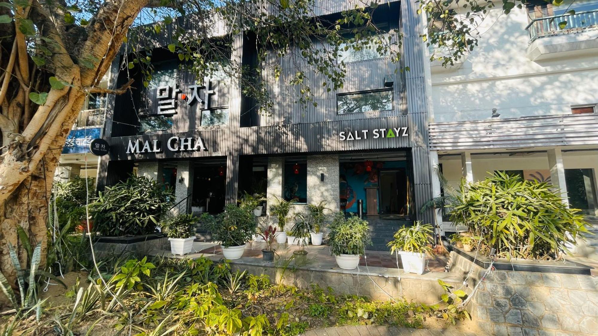 Saltstayz Select - Malcha & Chankyapuri New Delhi Exterior photo